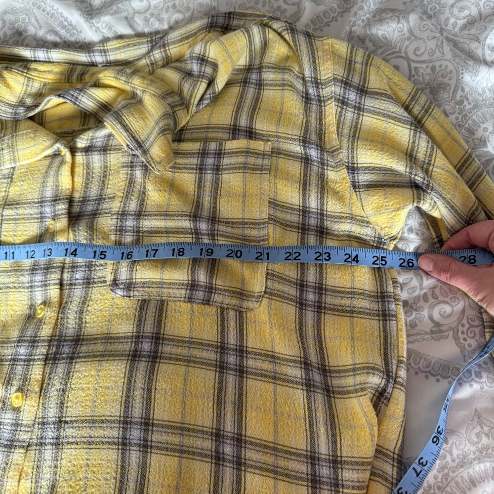 Forever 21‎ Cropped Yellow Plaid Flannel Top Women's Size Medium Fall Western - Picture 6 of 9
